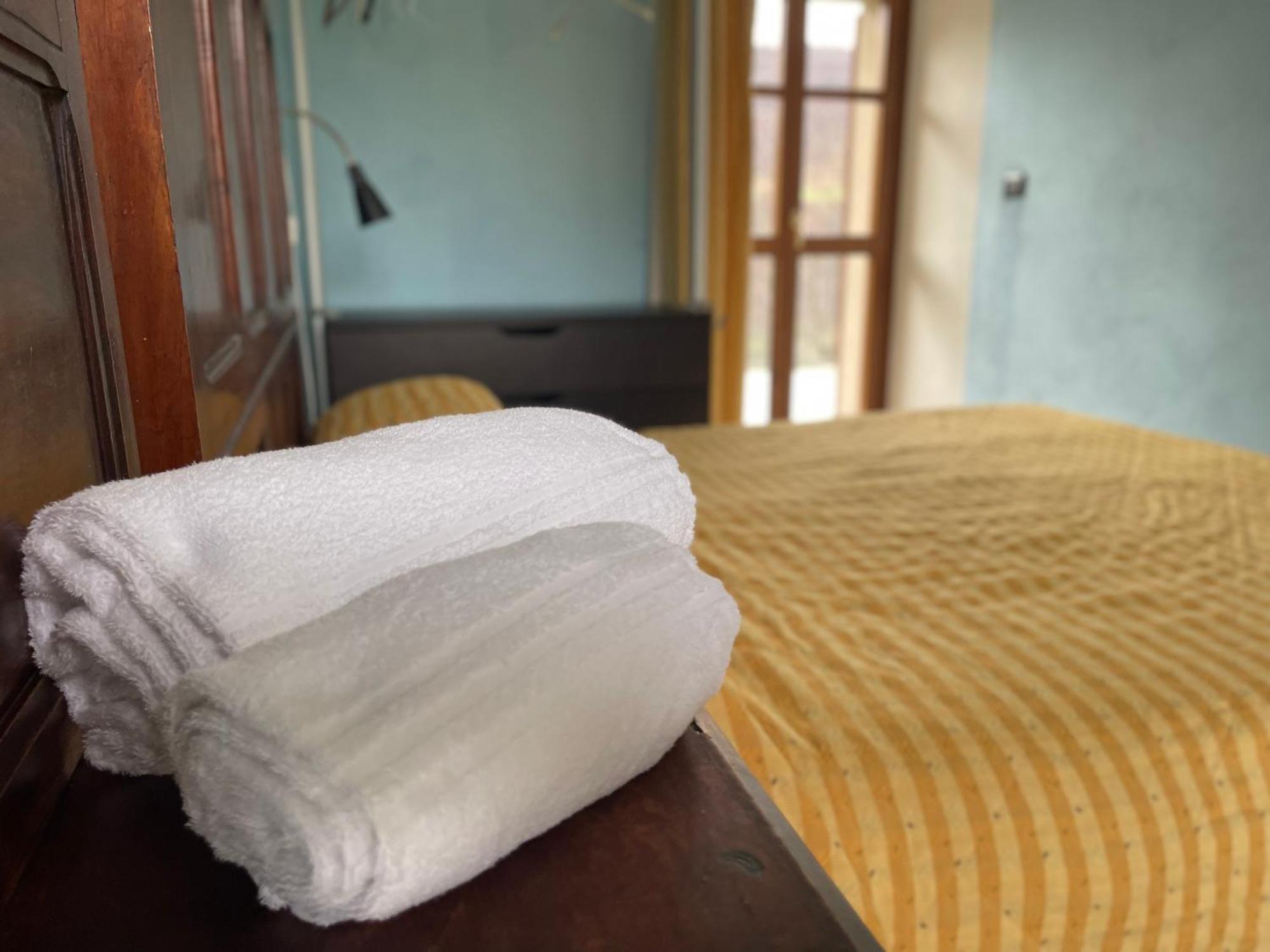 Agriturismo Gallo Cortemilia エクステリア 写真