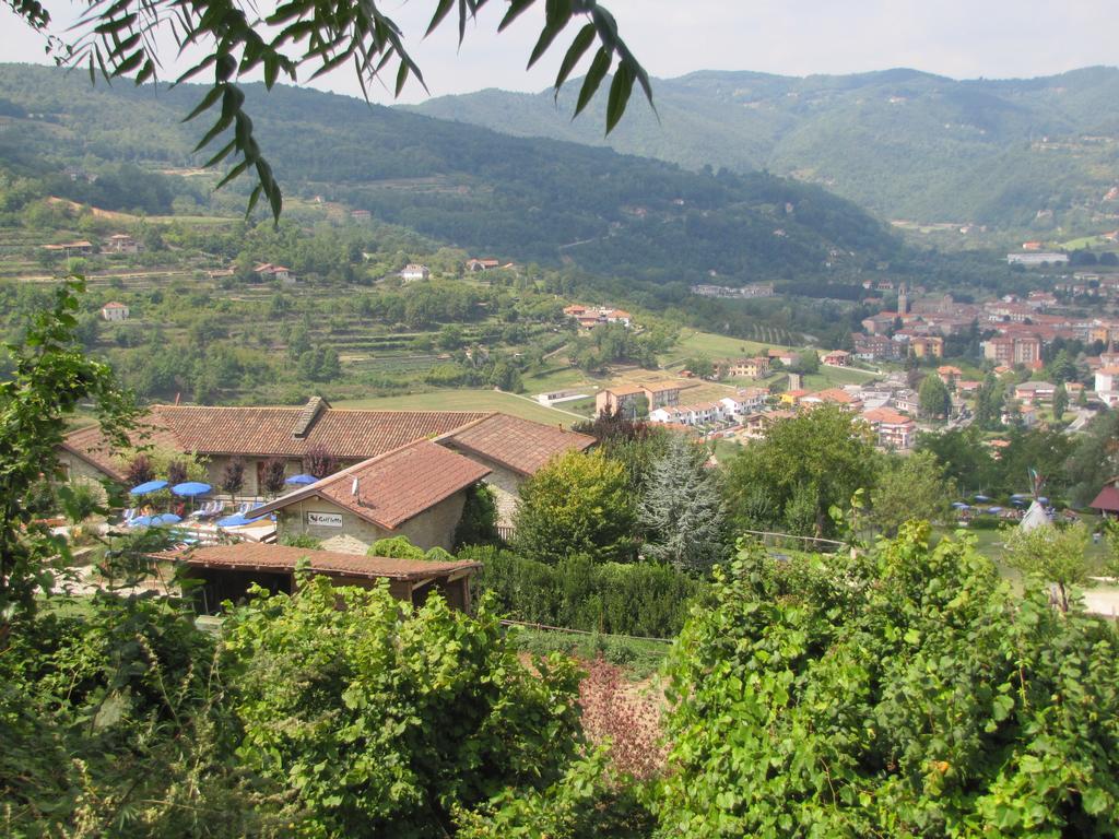 Agriturismo Gallo Cortemilia エクステリア 写真
