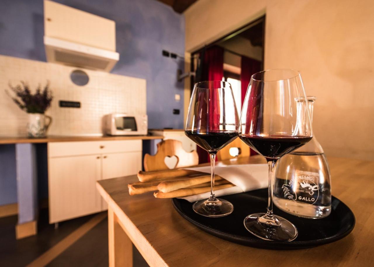 Agriturismo Gallo Cortemilia エクステリア 写真